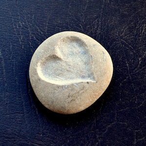 Hand Carved Heart Stone Gift Made to Order, Anniversary Gift for Couple, Engraved Memory Token, Garden Decor Accent