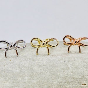 Cute Dainty "Bow" Ear Cuff. Sterling Silver, Rose Gold & Yellow Gold. No Pierce Earring. For Middle and Top Ear.