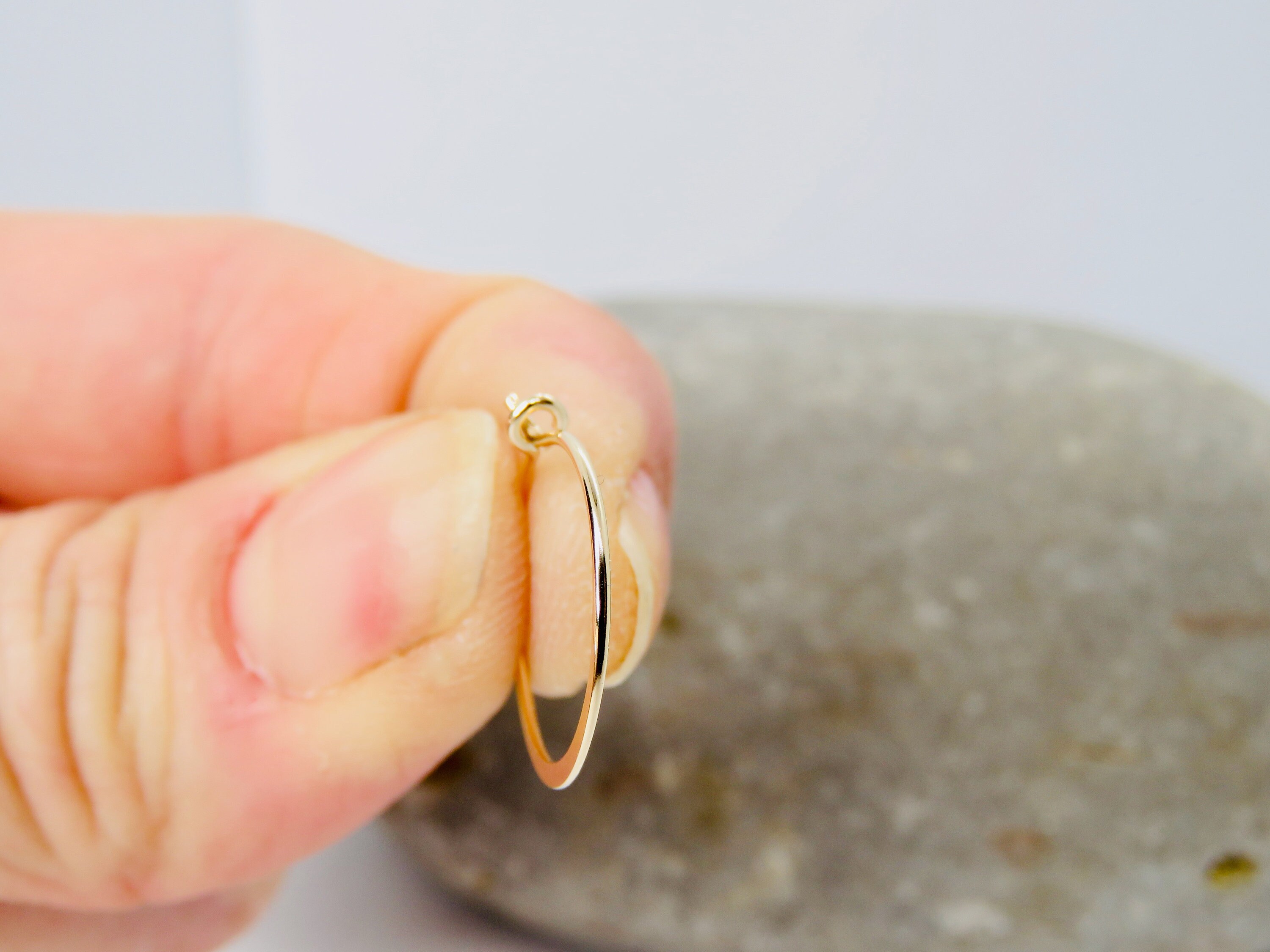 ピアス LESS IS MORE 14K gold field ring earrings 14k Solid Yellow Gold With Sparkle Cut Religious Faith Cross