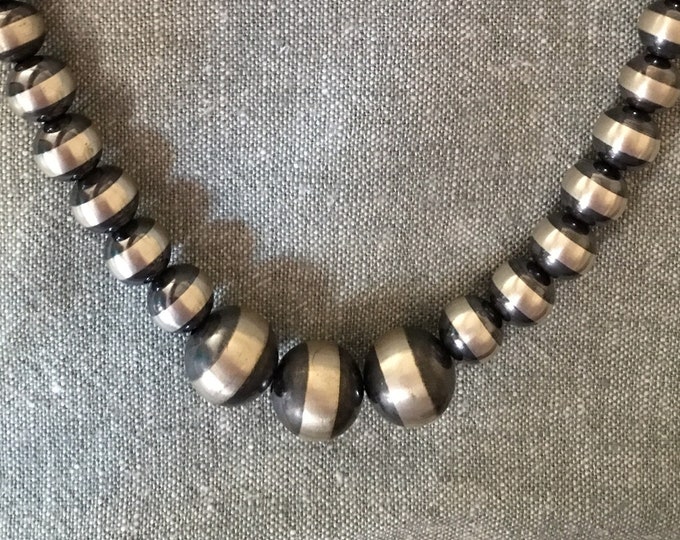 Navajo Pearls Necklace