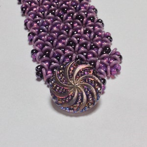 Choice of Light or Deep Purple Cuff