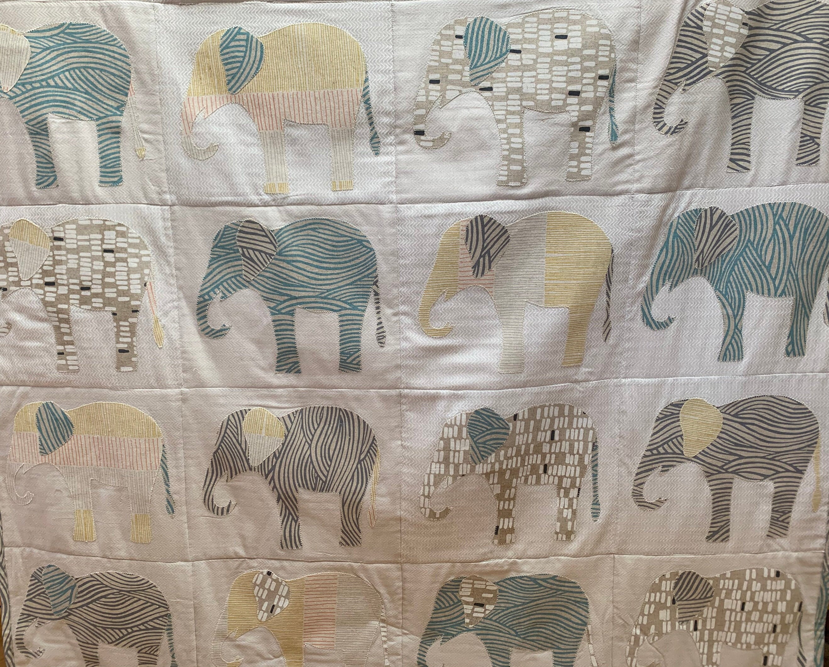 Pastel Elephants Quilt