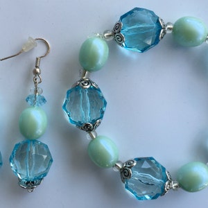 Women&#39;s Earrings and Stretch bracelet-clear turquoise & faux sky blue peal acrylic beads with silver caps