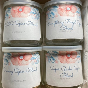 4 Spice Blend Recipes on Jars with Top (SPICES NOT INCLUDED)