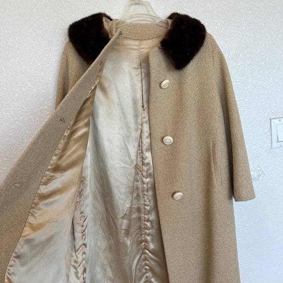 Vintage 1960s Cream Bouclé Wool Coat Mink Trim - image 10