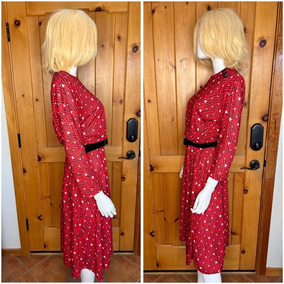 1980s Geometric Red Delight Vintage Dress - image 4