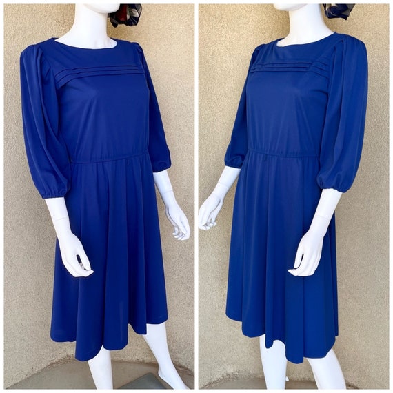 Retro Elegance 70s Royal Blue Blouson Dress - image 2