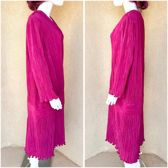VOLUP Vintage 80s Magenta Pleated Dress Leslie Po… - image 5