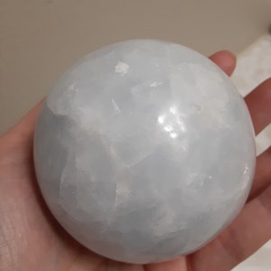 Cristal de calcite bleue - Sphère de calcite bleue - Pierre de calcite bleue - Pierre bleu ciel - Sphère de cristal