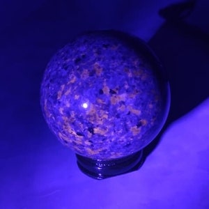 Yooperlite Sphere - Yooperlite - Yooperlite Stones - Glowing Rocks - UV Crystals