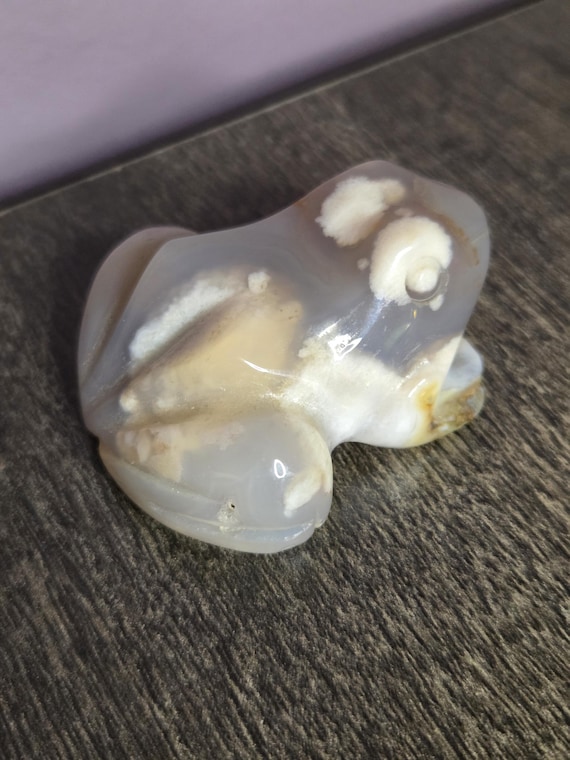 Flower Agate Frog - Crystal Frog - Frog Crystal - Frog Crystals - Flower Agate - Crystal Frog Figurine - Crystal Frog Figurines