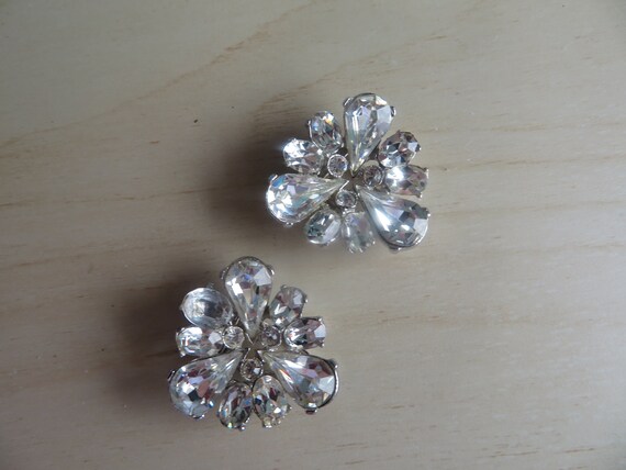 Vintage Clear Rhinestone Signed BOGOFF Dress Clip… - image 3