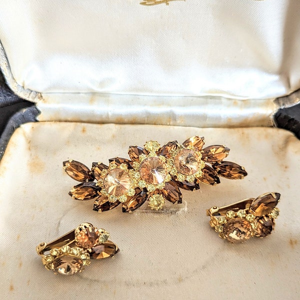 Vintage 1965 Signed Hobe Set  Rhinestones Rivoli Brooch Earrings Set