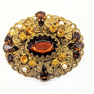 Vintage W Germany Rhinestones Faux Pearl Oval Gold Metal Brooch Pin