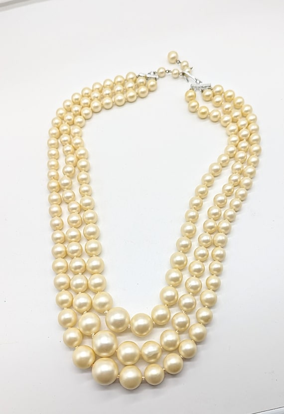 Vintage Japan Faux Ivory Beaded Three Strand Neckl