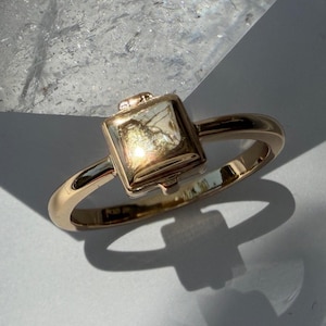 Mini bague porte-photos Clandestine Secret avec médaillon en or