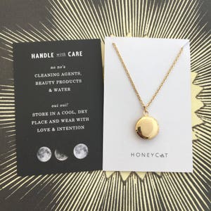 HONEYCAT Keepsake Locket Necklace Minimalist, Delicate Jewelry Gold, Rose Gold, or Silver image 6