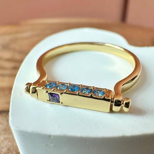 Fidget Bar Ring in Gold, Silver, Rose Gold | Dainty Minimalist Everyday Gift Jewelry | Honeycat