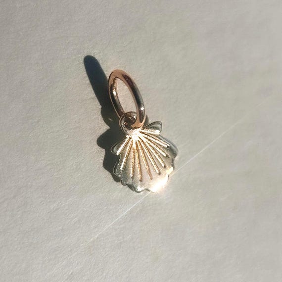 Solid 14k Gold Tiny Seashell Shell Charm