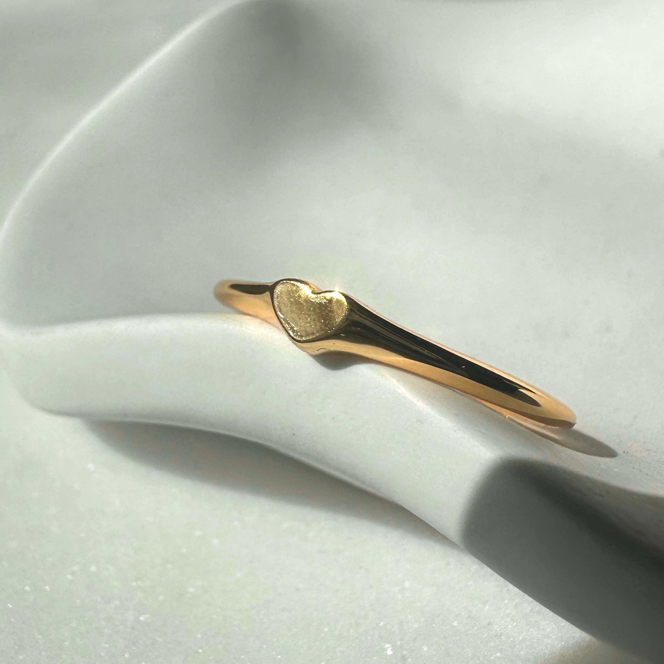 “sv mini heart signet ring” T.K sv mini heart signet ring” T.K Diamond Mini Heart Signet Ring