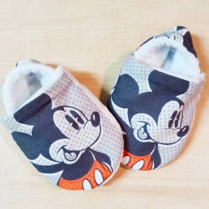 mouse inspired Baby Booties. Size newborn to US 6. Handmade.