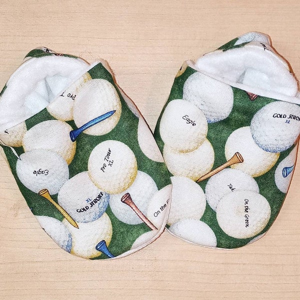 Golf theme Baby Booties. Size newborn to US 6. Non slip sole option available.