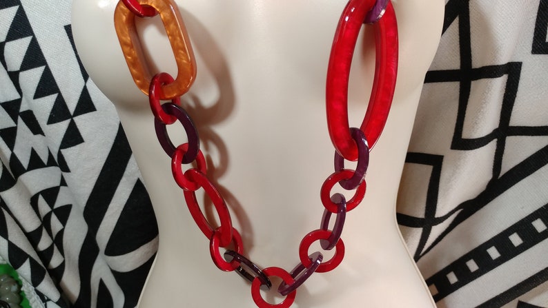Purple Red Vintage and Orange Oval Link 38/'/' Long Necklace