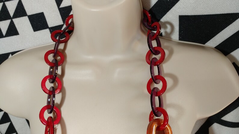 Purple Red Vintage and Orange Oval Link 38/'/' Long Necklace