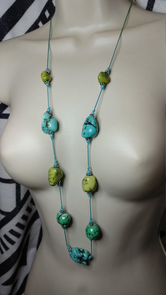 Vintage Blue and Green Veined Stone Necklace - image 1