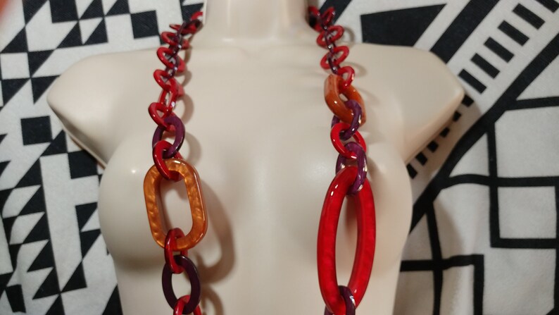 Purple Red Vintage and Orange Oval Link 38/'/' Long Necklace