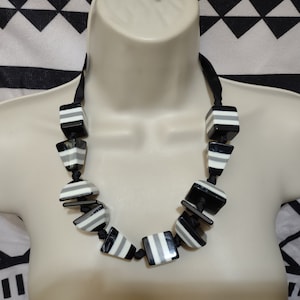 Vintage Black, Gray and White, Reversible Lucite Striped Necklace Choker