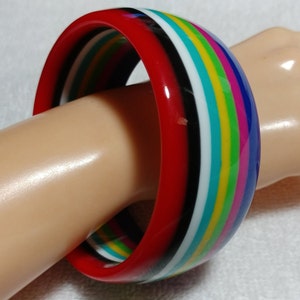 Blue,Pink,Yellow,Green,Black,Red Striped Lucite Bangle Bracelet.