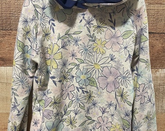 Youth Size 6 - Sketched Floral Hooded Top