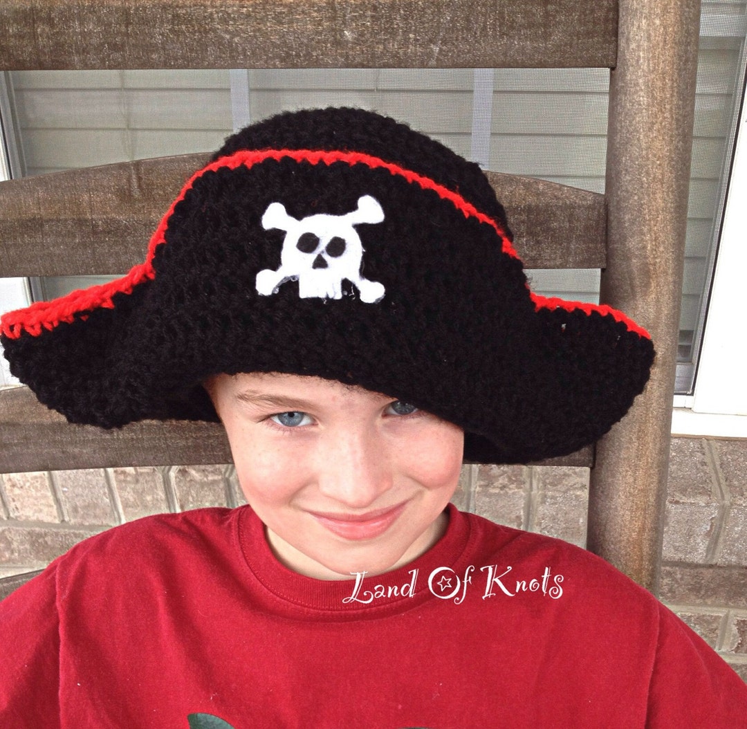 Crochet Pirate Hat, Adult Pirate Hat With Skull and Crossbones, Boys