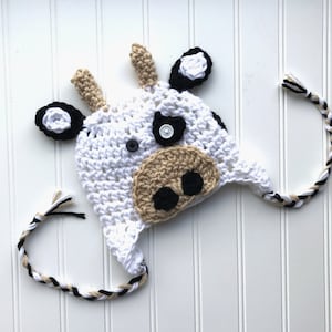 Newborn cow hat, crochet baby hat, baby cow hat, toddler cow beanie, baby cow hat, baby crochet hat, newborn crochet hat.