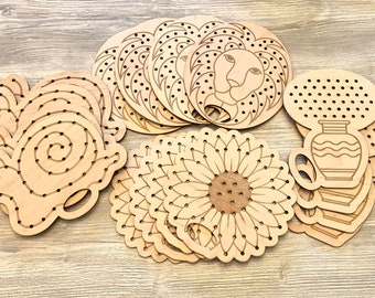 Flower board, art from flower board, flower lion, lion wooden toy, nature toy, lion lacing toy, montessori toy, sensory play item