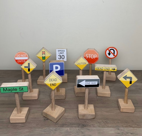 BSD 5 Grands Panneaux De Signalisation Pour Enfants – Hauteur 80 Cm – Apprentissage Du Trafic – Dès 3 Ans – CE
