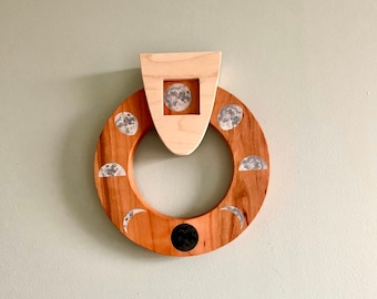 Moon phase calendar, wooden moon phase calendar, moon phase, wooden moon calendar, perpetual moon calendar