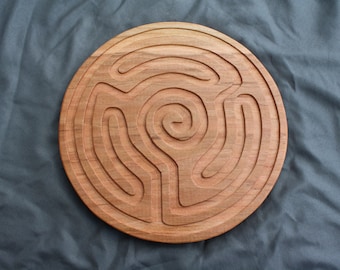Wooden labyrinth, finger labyrinth, wooden game, labyrinth, meditation assistant, wood labyrinth, wooden finger labyrinth, calming, relax