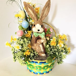 Easter Basket Floral Arrangement, Easter Bunny, Easter Bunny Basket Floral, Easter Bunny, Spring/Easter Decor, Holiday Decor, Gift Ideas