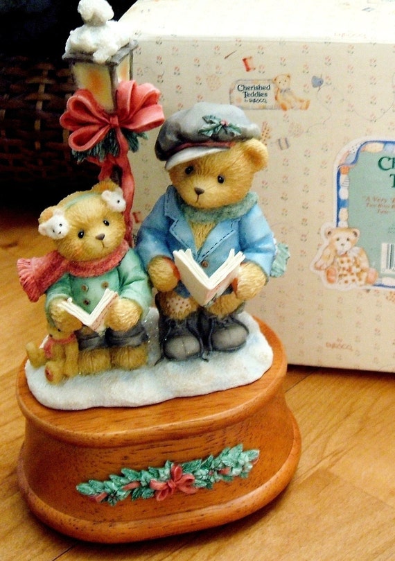 cherished teddies christmas 2018