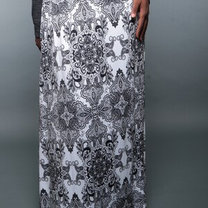 Black and white maxi skirt/ long skirts for women/ Maxi skirt with pockets/ gathered full skirt/ image 4