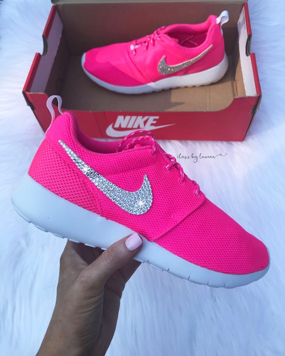 pink nikes shoes