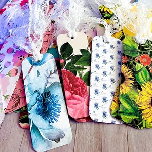 10 diverse Floral Tiny Tags, Journal Card Tucks, Ephemera, Junk Journal Supply, Journaling Card, Paper Embellishments,