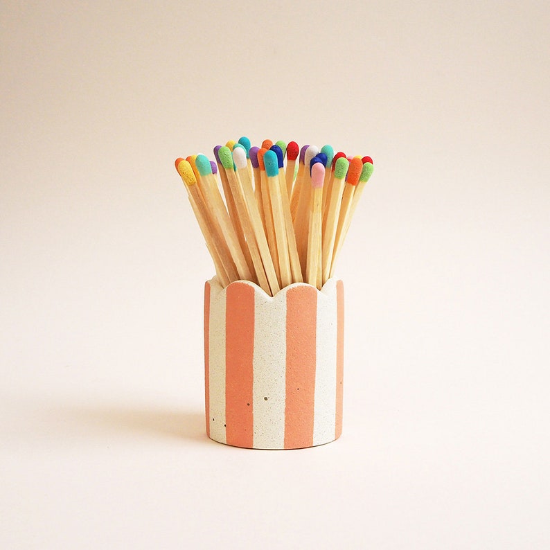 Scalloped Stripy Matchstick Pot image 5