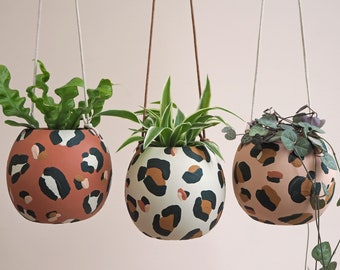 Leopard Print Round Hanging Plant Pot