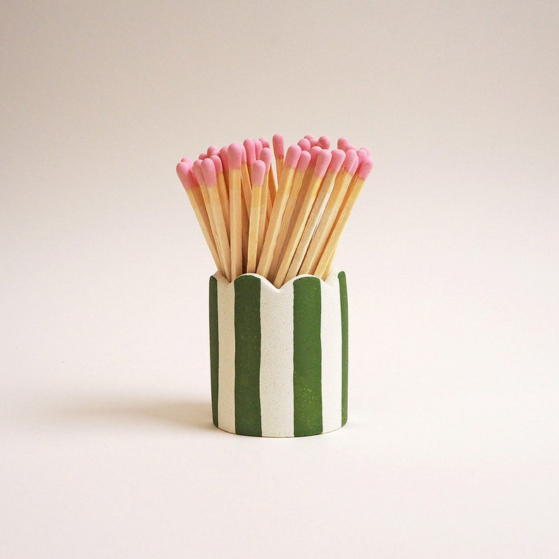 Scalloped Stripy Matchstick Pot image 4