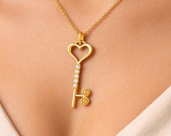 14K Gold Heart Key Necklace with CVD Diamonds, Elegant Gold Key Pendant, Minimalist Love Necklace, Gift for Her, Dainty Fine Jewelry
