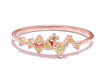 Bague en saphir jaune / Bague en saphir / Bague en or rose / Bague en grappe / Bague en or / Bague en or rose / Bague délicate en or Rose