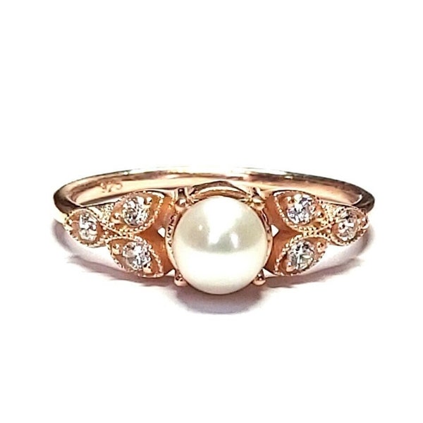 14K Solid Gold Natural Freshwater Pearl Ring / Rose Gold Ring / Diamond Ring / Ring For Her / 14K Gold Pearl Ring